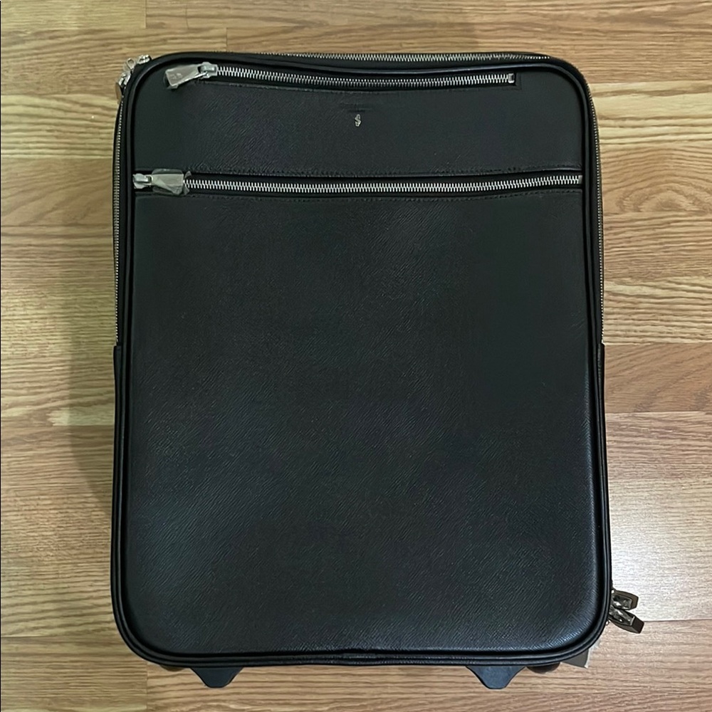 Serapian Milano Carry On (Trolley) genuine leather.